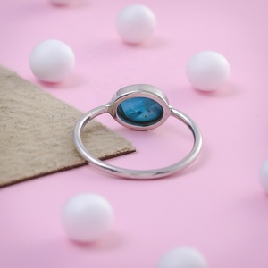 Bague en argent sterling 925 avec apatite bleue naturelle, sertie à la main, style tendance, bijoux fantaisie, vente en gros - Product Image 4