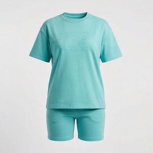Ensemble tricoté 2 pièces pour femme : T-shirt à manches courtes et short au-dessus du genou, couleur unie, col rond, coupe ample, tenue décontractée printemps-été - Product Image 1
