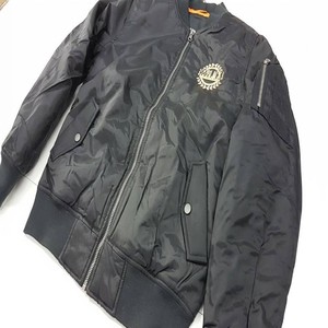 Chaqueta Bomber Unisex Formal Impermeable y Cortavientos con Revestimiento, Patrón de Camuflaje, Cierre de Cremallera, Cuello Redondo, Corte Regular, 100% Poliéster - Product Image 2