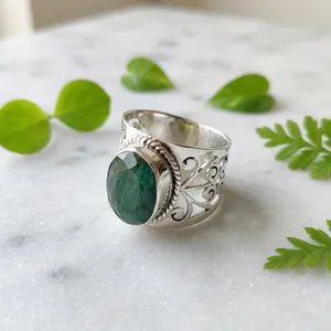 Bague en argent sterling 925 avec quartz vert, style vintage fait main, pierre précieuse ovale, bague statement pour homme et femme - Product Image 4