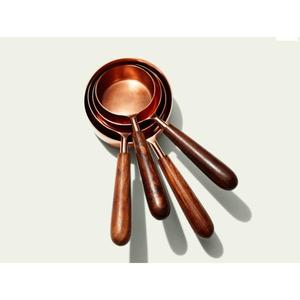 Tasses à mesurer en métal de qualité supérieure avec poignées en bois, designs personnalisables écologiques, ensemble d'outils de mesure de cuisine de qualité alimentaire - Product Image 4