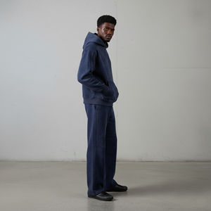 ชุดวอร์มมีฮู้ดสำหรับผู้ชายคุณภาพสูงแบบ OEM สำหรับฤดูหนาว เสื้อผ้าสตรีทแวร์สั่งทำพิเศษ พิมพ์ลาย ผ้าฝ้ายแท้ 100% ทรงปกติ ชุด 2 ชิ้น - Product Image 6