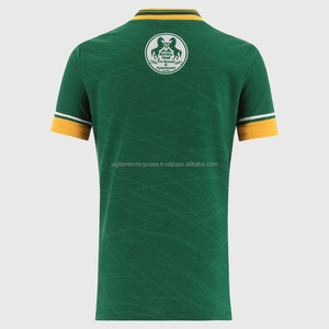 Conjunto de Uniforme de Fútbol Premium 100% Poliéster, Diseño Sólido de Alto Rendimiento, Manga Corta, Transpirable, Unisex, Logotipo Personalizado OEM - Product Image 2