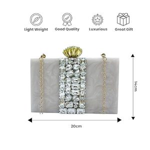 Pochette de mariée en résine pour femme, sac à bandoulière élégant en résine marbrée blanche avec pierres, design de créateur, avec poche, pour mariage - Product Image 3