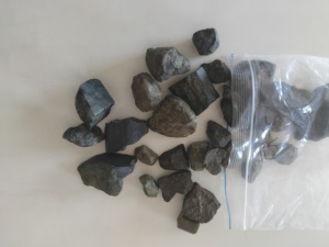 Lote de 5 Esmeraldas Naturales en Bruto con Corte Esmeralda - Product Image 4
