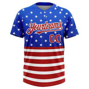 Diseño de Uniforme Deportivo Personalizado con Letras y Números en Rojo, Blanco y Verde, Impresión por Transferencia de Calor, Manga Corta, Logotipo Frontal, 100% Unisex - Product Image 3