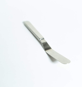 Spatule offset en acier inoxydable Altomme Instruments, outil de cuisine pour la présentation et la décoration des aliments, compatible lave-vaisselle et four, ustensile utile - Product Image 1