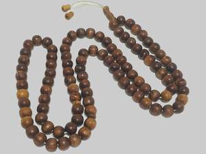 Tasbih Islámico de Madera de Primera Calidad, Cuentas de Oración para la Atención Plena, Rituales y Adoración Pacífica, Regalo Hecho a Mano por Tradebyd - Product Image 1