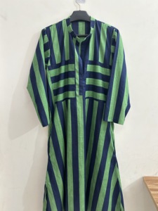 Robe longue décontractée d'été pour femme, style bohème hippie, coupe trapèze, avec dentelle, rayures en coton rose foncé, respirante - Product Image 2