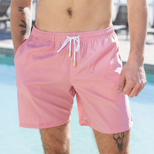 Short de bain rose uni pour homme, séchage rapide, taille mi-haute, avec cordon de serrage, short de plage décontracté d'été avec poches - Product Image 4