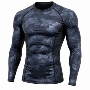 Chemise de compression pour homme à manches longues, col rond, en spandex et polyester, à séchage rapide, imprimé camouflage - Product Image 3