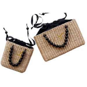 Sac fourre-tout en paille avec poignée en perles : Sac à main artisanal en jacinthe d'eau - Product Image 2