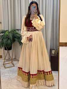 Robes pour femmes afghanes Kuchi tribales en tissu de haute qualité à 100 %, robe de mariée pour femmes, décoration en dentelle, vêtements pour femmes afghanes - Product Image 3