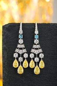 Boucles d'oreilles de luxe pour femme, style chandelier, diamant taille poire, design géométrique, bijoux de mariage, sertissage griffe - Product Image 6