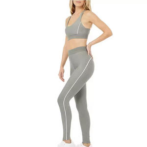 Conjunto Deportivo de Secado Rápido Personalizado para Actividades al Aire Libre, Color Sólido, Cómodo, Corte Ajustado, Conjunto de Yoga de 2 Piezas para Mujer, Spandex/Nailon - Product Image 6