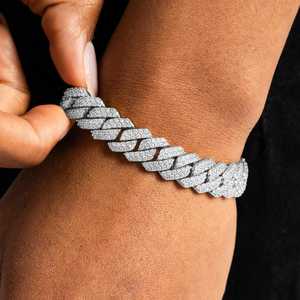 Pulsera Iced Out Cuban Link de Plata de Ley 925 con Diamantes de Moissanita, Joyería de Lujo Hip Hop para Unisex, Pulsera de Moda Bling - Product Image 1