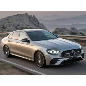 Berline de luxe haute performance, transmission automatique fluide, Mercedes Classe E d'occasion, excellente stabilité sur route - Product Image 2