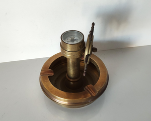 <b>Vintage</b> Nautical Solid Brass <b>Ashtray</b> with a Ship Wheel and a Compass <b>Vintage</b> Tobacciana - Product Image 3