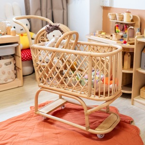 Nuevo diseño de carrito de compras de supermercado de ratán con ruedas carritos de muñecas personalizables carrito de centro comercial - Product Image 6