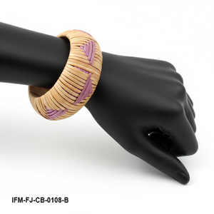 Brazalete Artesanal de Madera de Ratán con Diseño de Orquídea Púrpura, Joyería Ecológica y Sostenible de Fibra Natural para Mujer - Product Image 4