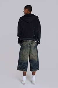 CONX Short en jean déchiré 100 % coton pour homme, taille mi-haute, entrejambe bas, style streetwear, idéal pour l'été - Product Image 2
