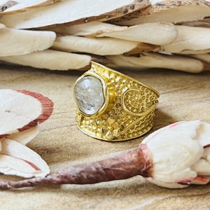 Latest Design Quartz <b>Rings</b> Boho Floral Brass <b>Rings</b> For Women 18k <b>Gold</b> Plated Hammered <b>Cocktail</b> Band <b>Ring</b> For Wholesale/OEM/ODM - Product Image 3