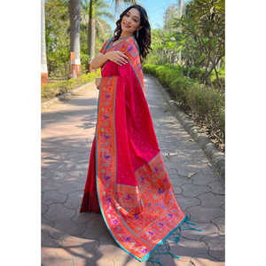 Sari Original Meenakari Muniya Paithani de Seda con Bordado Zari, Color Rosa Intenso, Pañuelo y Chal Étnico - Product Image 3