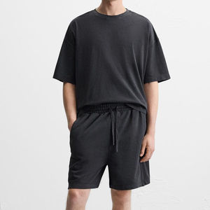 Ensemble T-shirt et short blanc basique respirant en coton peigné 100% coupe ajustée à manches courtes et col rond - Product Image 5