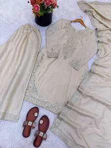 Nueva Colección de Diseñador: Conjunto de Traje Palazzo Indio para Bodas Especiales con Bordado Intenso en la Parte Superior, Inferior y Dupatta, a Precio de Mayoreo - Product Image 5