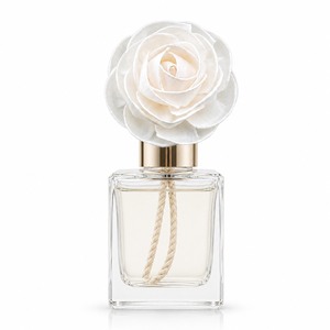 Flores de madera sola de rosa blanca clásica, tamaño: 8-8.5cm, hechas a mano, al por mayor, varillas de ratán para fragancia del hogar, flor de madera sola hecha a mano. - Product Image 2