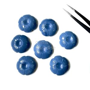 Colgante de ópalo azul natural en forma de flor, tallado a mano, colgante de cristal con forma de flor, talla de ópalo de 25 mm para joyería - Product Image 3