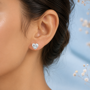 Élégantes boucles d'oreilles clous en or 14 carats, diamant de laboratoire en forme de cœur 6,30x7,15 mm, certifié IGI, couleur D, solitaire de luxe, bijoux de mariage - Product Image 4