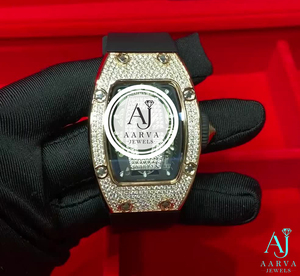 Reloj Mecánico Automático para Hombre con Incrustaciones de Diamantes, Caja Tonneau en Oro Rosa, Bisel con Diamantes, Correa de Caucho - Product Image 2