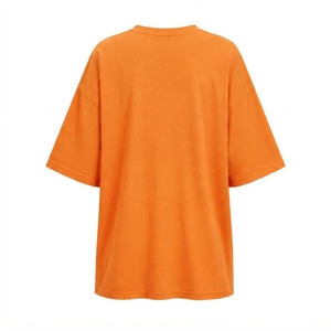 เสื้อยืดโอเวอร์ไซส์แฟชั่นผู้หญิง คอลเลคชั่นสตรีทสไตล์ลำลองขายดี พร้อมบริการผลิตแบบ OEM รับทำโลโก้ส่วนตัว - Product Image 4