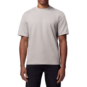T-shirts de sport personnalisés pour hommes, coupe ajustée, en polyester/coton, respirants, écologiques, à séchage rapide, couleur unie, pour la gym et la mode - Product Image 1