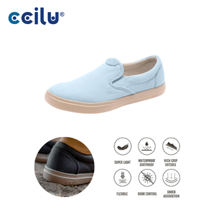 รองเท้าสวมแบบไม่ต้องผูกเชือก ระบายอากาศได้ดี ซับแรงกระแทกได้ทุกฤดู - Product Image 1