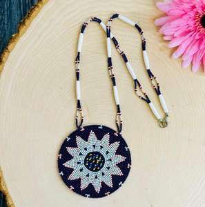 Conjunto de collar de cuentas premium diseñado para bodas tradicionales, fiestas y un estilo de joyería étnica elegante. - Product Image 5