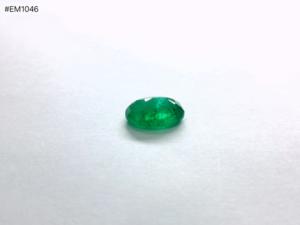 Esmeralda Verde 3A 100% Natural de Zambia, Corte Ovalado Facetado, 7.36ct, Gema Suelta de Alta Calidad para la Creación de Joyería Personalizada - Product Image 3
