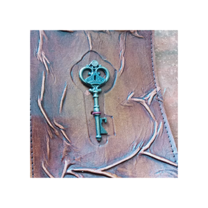 Carnet en cuir véritable fait main avec des détails de travail manuel, artisanat de haute qualité, fournisseur en gros, fabricant en Inde - Product Image 1