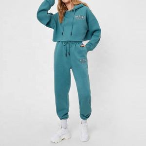 Wholesale Custom <b>Women's</b> <b>White</b> Cotton Cropped Zipper Sweater Set Breathable <b>Hoodie</b> with Logo <b>for</b> Winter - Product Image 5