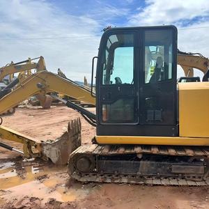 Mini Excavadora Hidráulica de 5 Toneladas, Máquina Excavadora Pequeña para Ingeniería Municipal y Elevación de Materiales - Product Image 1