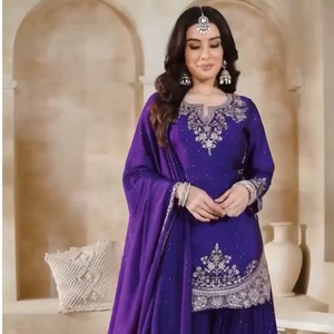 Traje Salwar Kameez Bordado Estilo Pakistaní |   Conjunto de Kurta y Palazzo Azul Turquesa para Fiestas - Product Image 1