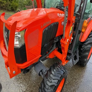 Kubota L6060 4WD Wheel Tractor Durable Farming <b>Machine</b> Built For Heavy Workload Suitable For Plowing Harvesting - Product Image 5
