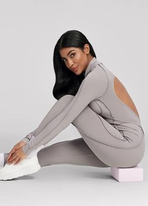 Faja Moldeadora de Yoga de Cintura Alta para Mujer, Beige Sólido, Sin Mangas, Sin Tirantes, con Cremallera, Control de Abdomen, Ajuste Ceñido, Largo Completo, Secado Rápido - Product Image 4