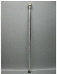 Canne décorative en acier inoxydable plaqué argent, style artisanal, avec poignée en métal poli, pour la décoration intérieure - Product Image 5