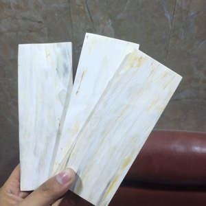 Cuchillos Artesanales Personalizados con Mango de Cuerno Ligero de Origen Ético, Pantalla Digital y Temporizador, para Exportación Global - Product Image 1