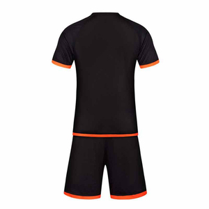 Nuevo Conjunto de Uniforme de Fútbol Unisex, Diseño Personalizado, Absorbente de Humedad, 100% Poliéster, Ropa Deportiva de Entrenamiento de la Mejor Calidad en Venta - Product Image 6