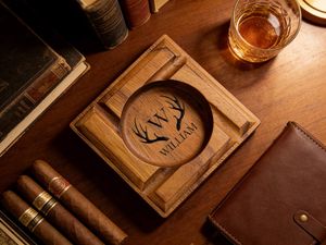 Cenicero de Escritorio de Madera Clásico de Alta Calidad, Hecho a Mano, Natural, Cuadrado, para Cigarros y Cigarrillos, para Hogar, Bar u Oficina - Product Image 1