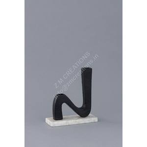 Porte-bougie en métal noir, artisanal, décoratif, résistant à la chaleur, pour Noël et Pâques - Product Image 1