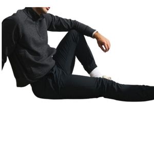 Jogging personnalisés pour hommes, performance optimale, OEM ODM |   Pantalon d'entraînement léger et extensible, coupe ajustée, taille élastique, pantalon de sport - Product Image 6